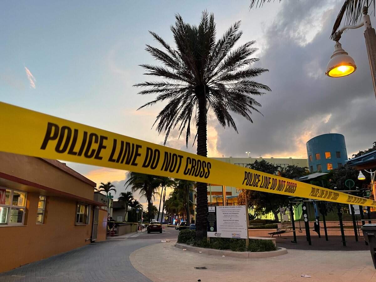La Policía responde a un tiroteo en el Boulevard en la playa de Hollywood, Florida.