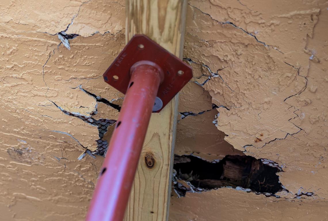 Structural damage can be seen on a condominium building in the Heron Pond complex on Wednesday, Aug. 7, 2024, in Pembroke Pines, Florida. City officials have alerted residents that they must vacate their homes by Aug. 29 after engineers deemed all 304 units spread across 19 buildings in the community unsafe for occupancy.
