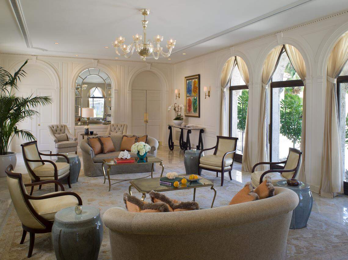 A photo of the drawing room in the Vanderbilt Mansion before renovations.