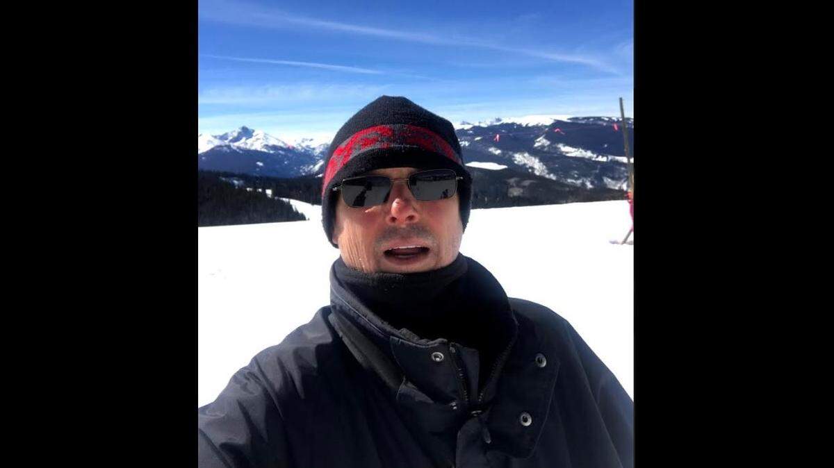 James Murton took a cross country drive from one of his homes in Vail, Colorado, back to his home in Pinecrest, and shared selfies with his family all along the way.