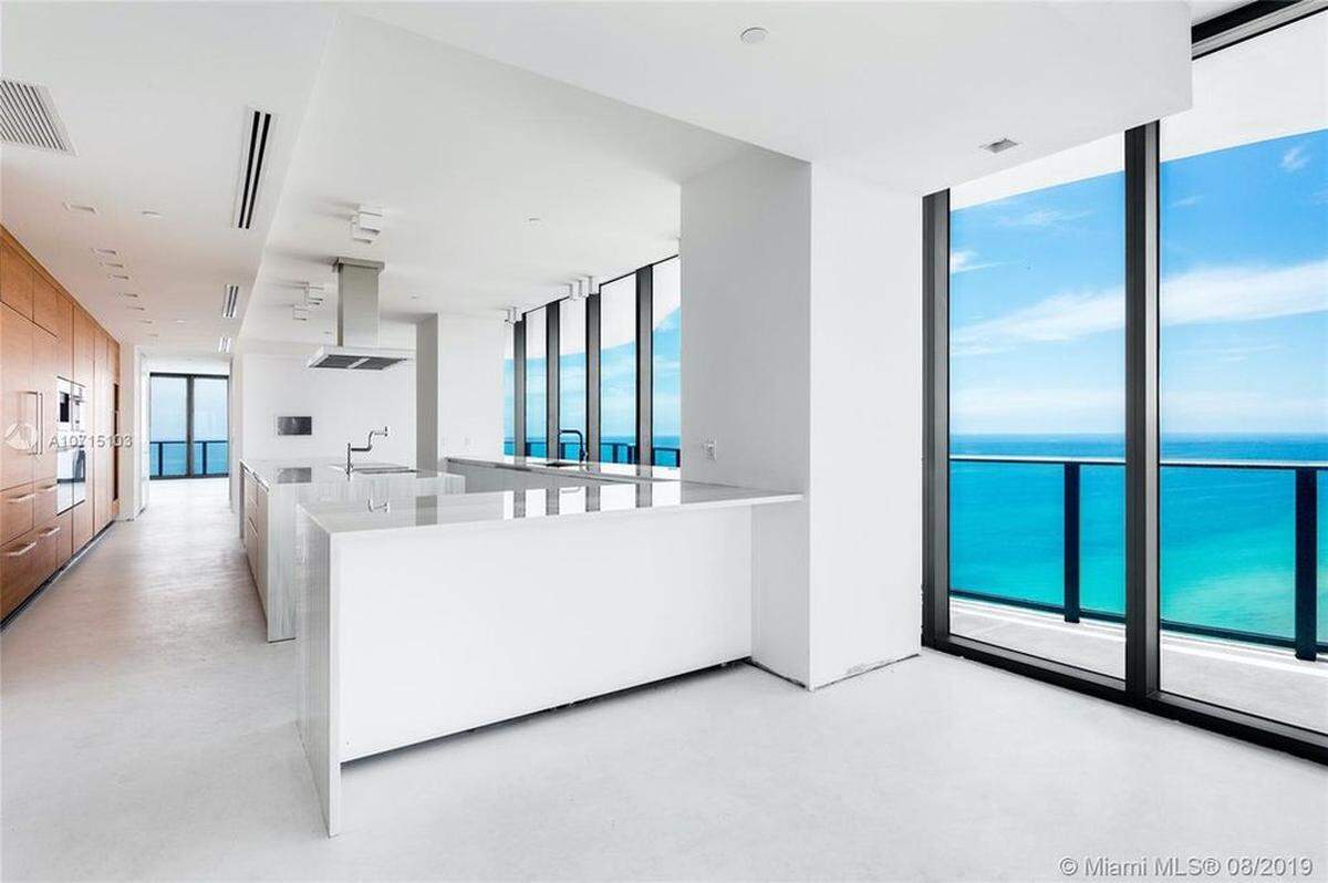 19575 Collins Ave. #38, Sunny Isles Beach
