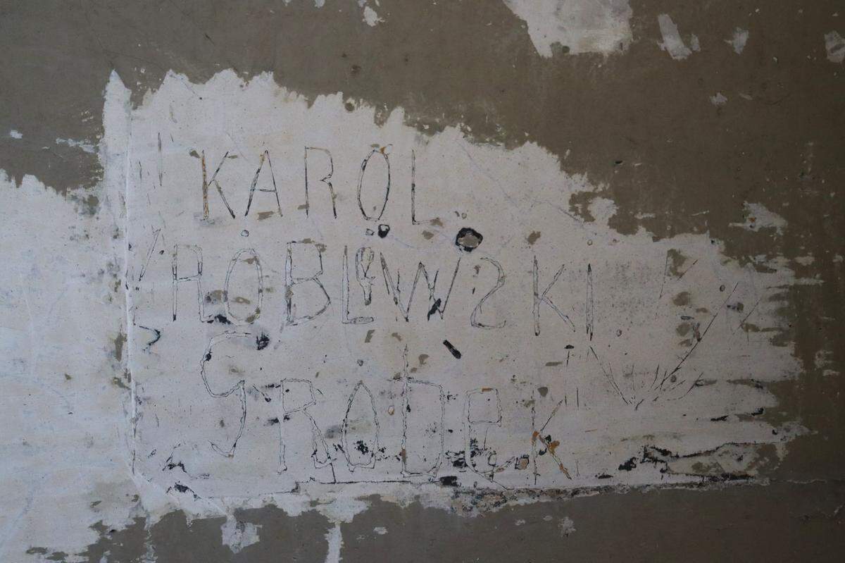 Most of the names were Polish, but many workers came from other regional countries.