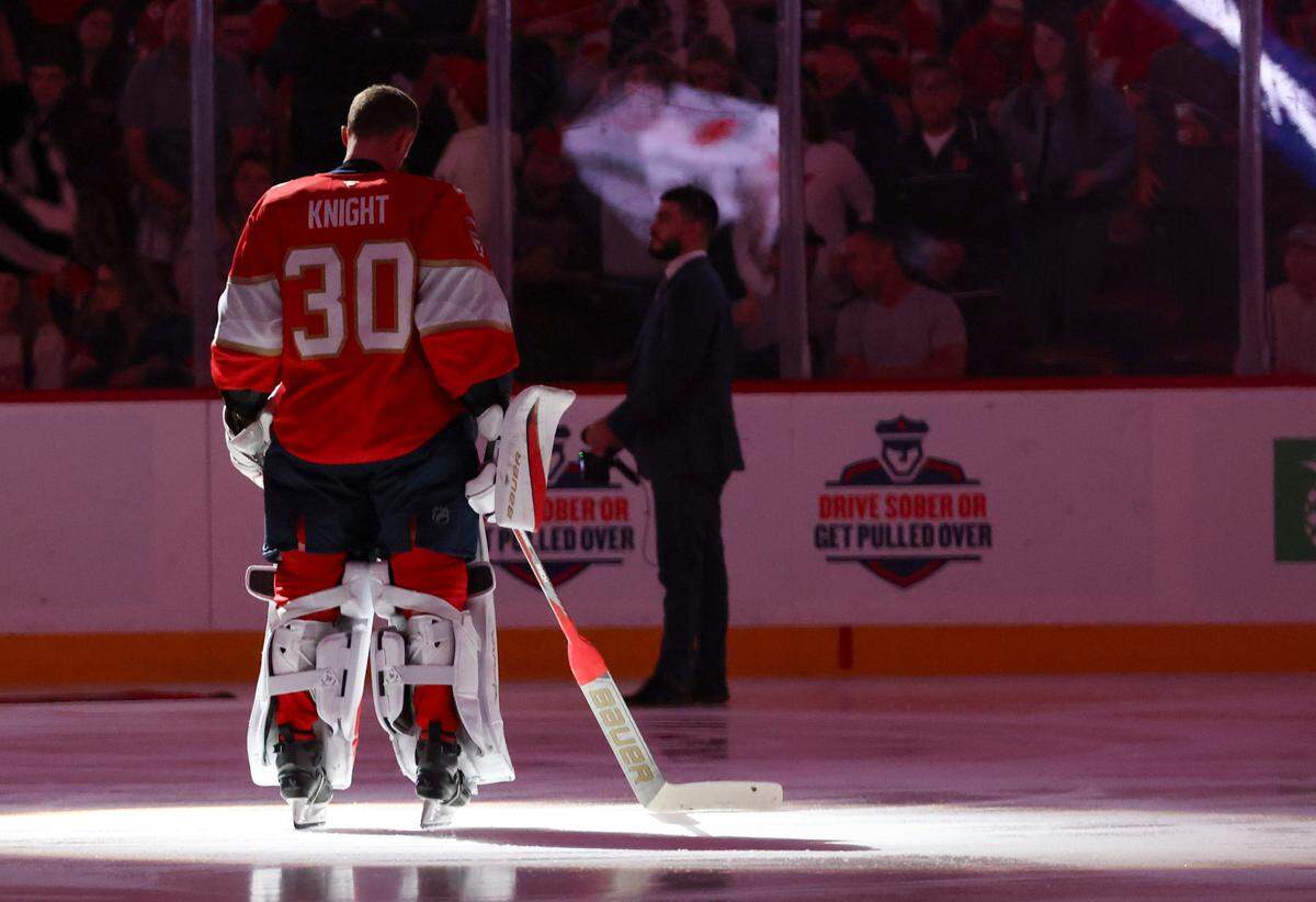 Florida Panthers goaltender Spencer Knight (30) stands on the ice before the first period of a game against the New Jersey Devils on Tuesday, Nov. 12, 2024, at Amerant Bank Arena in Sunrise, Fla.