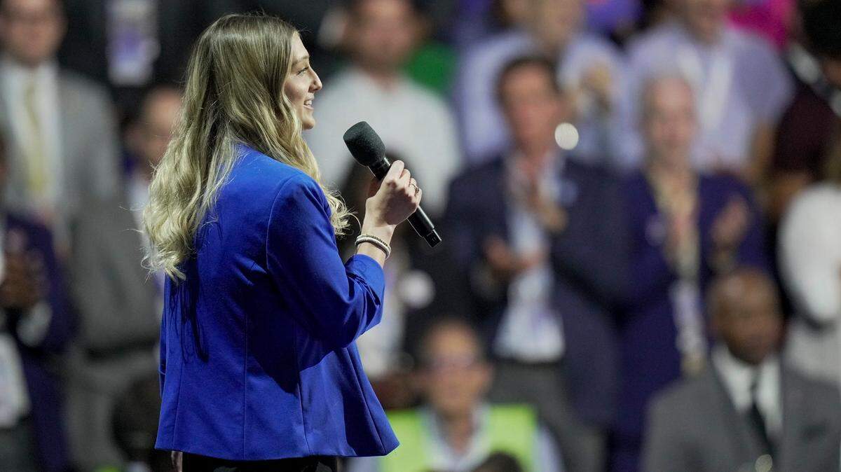 Aug 19, 2024; Chicago, IL, USA; Hadley Duvall of Kentucky speaks during the first day of the Democratic National Convention at the United Center. The DNC program will feature President Joe Biden and Former Secretary of State Hillary Clinton during Monday’s ceremonies. Mandatory Credit: Mark Hoffman-USA TODAY
