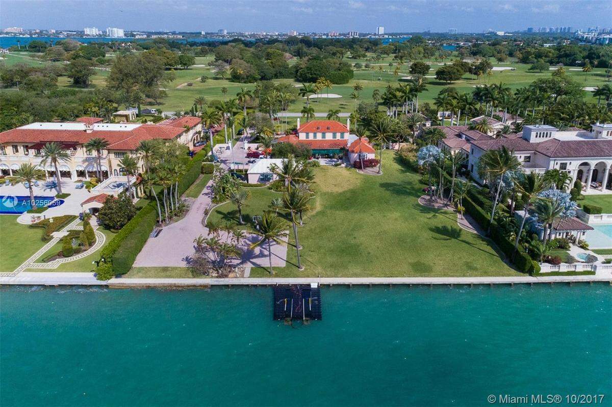 Miami real estate mogul Jeff Soffer sold this property at 26 Indian Creek Island Road to NFL star Tom Brady, according to sources with knowledge of the deal.