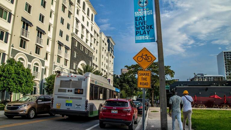 Renters are paying less for apartments in Miami, but there are issues. See the costs