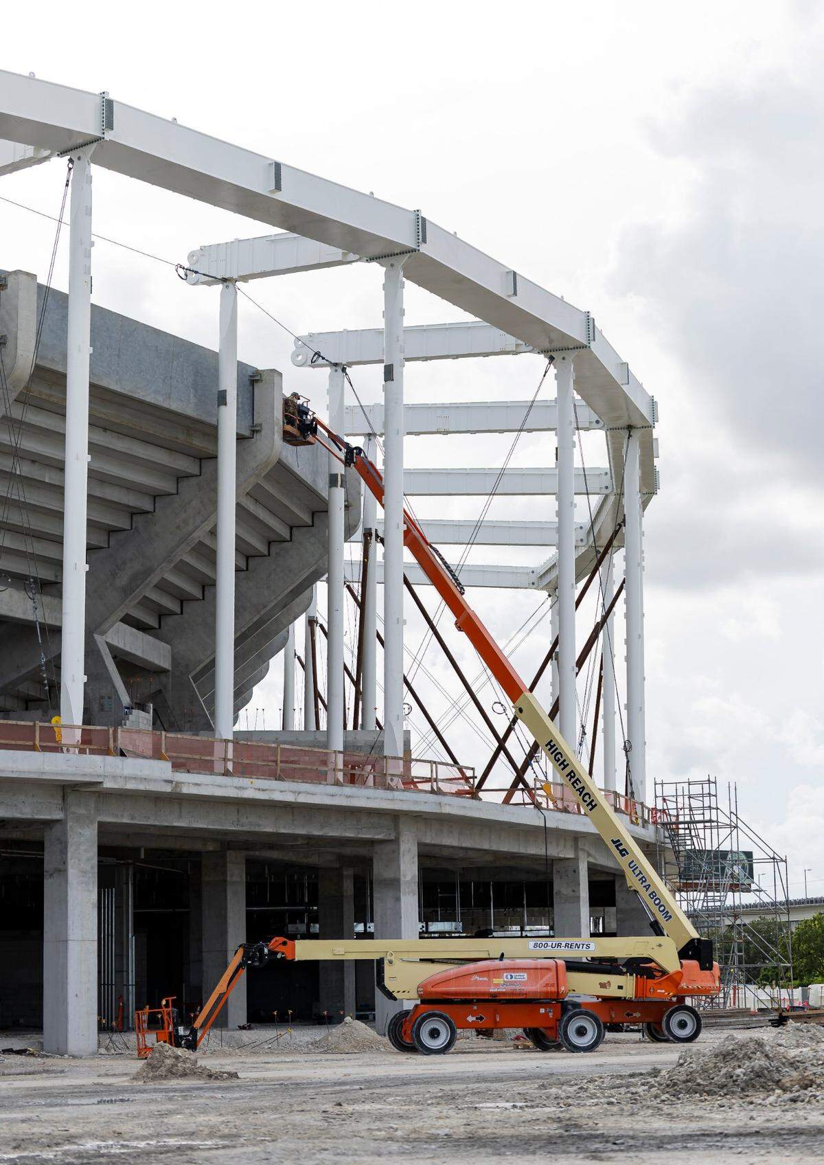 Una vista general del progreso en la construcción del Miami Freedom Park, el 24 de junio de 2025 en Miami, Florida.