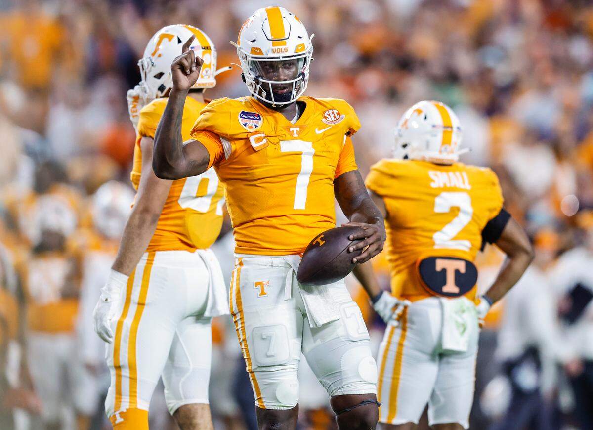 Tennessee Volunteers quarterback Joe Milton III (7) reacts after a play in the first quarter against the Clemson Tigers during the Capital One Orange Bowl at Hard Rock Stadium in Miami Gardens, Florida on Saturday, December 31, 2022.