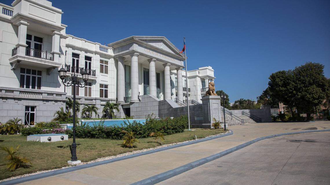 Empty streets are seen on February 8, 2021 near the Supreme Court (Cour de cassation) in Port-au-Prince. Haitian opposition parties named a top judge as interim leader overnight on February 7, 2021, the latest attempt to oust President Jovenel Moise, whose term they say has expired. In a video statement, Judge Joseph Mécène Jean-Louis, 72, said he accepted the choice of the opposition and civil society, to serve his country as interim president for the transition.