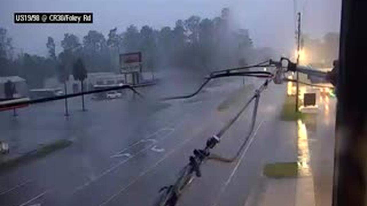 U.S. 19 and County Road 30 aka Foley Road in Perry, the Taylor County seat as Hurricane Idalia hits.