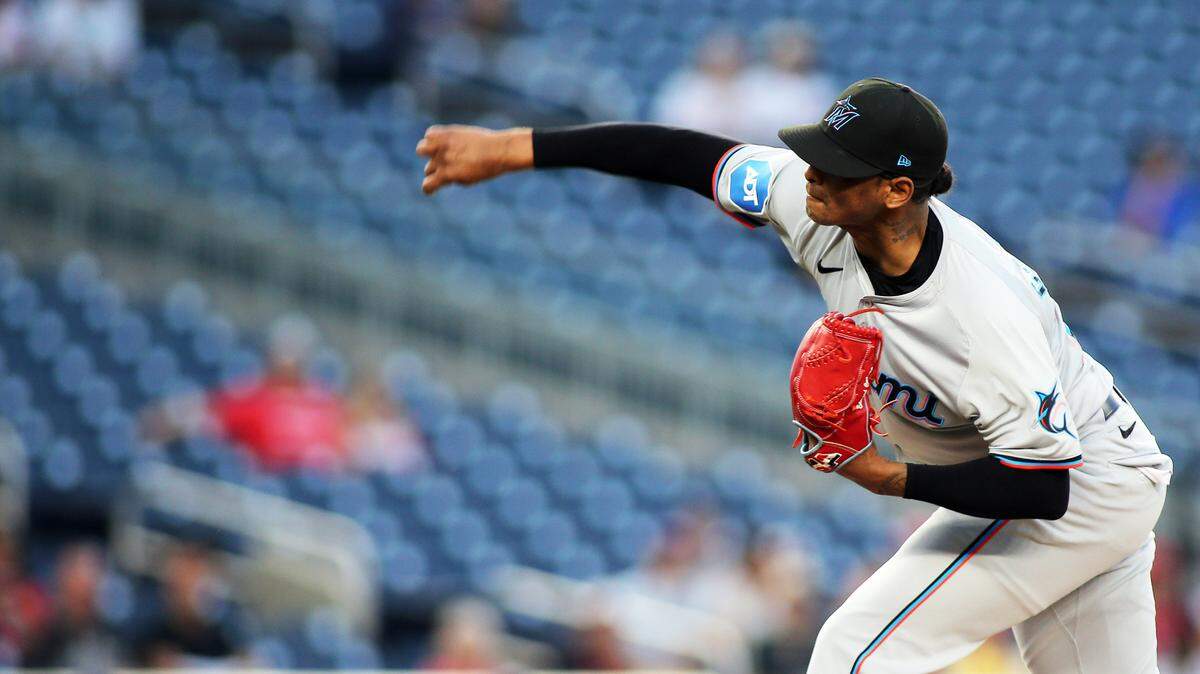 Sep 13, 2024; Washington, District of Columbia, USA; Miami Marlins pitcher Edward Cabrera (27) delivers a throw during the first inning of a baseball game against the Washington Nationals, at Nationals Park. Mandatory Credit: Daniel Kucin Jr.-Imagn Images