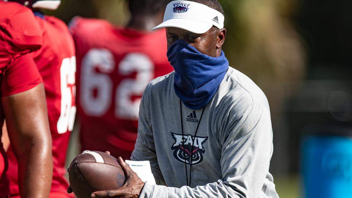 Willie Taggart takes over at FAU but inherits a team that has lost a lot of talent