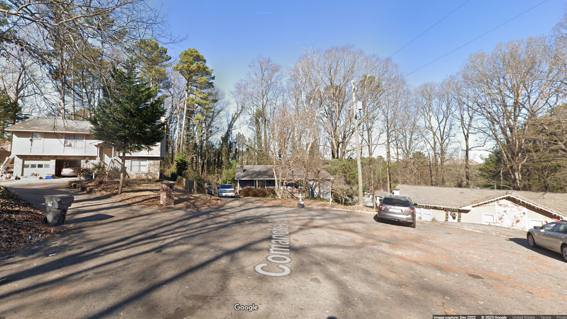 Roommate with sledgehammer killed man in grisly attack, Georgia police say