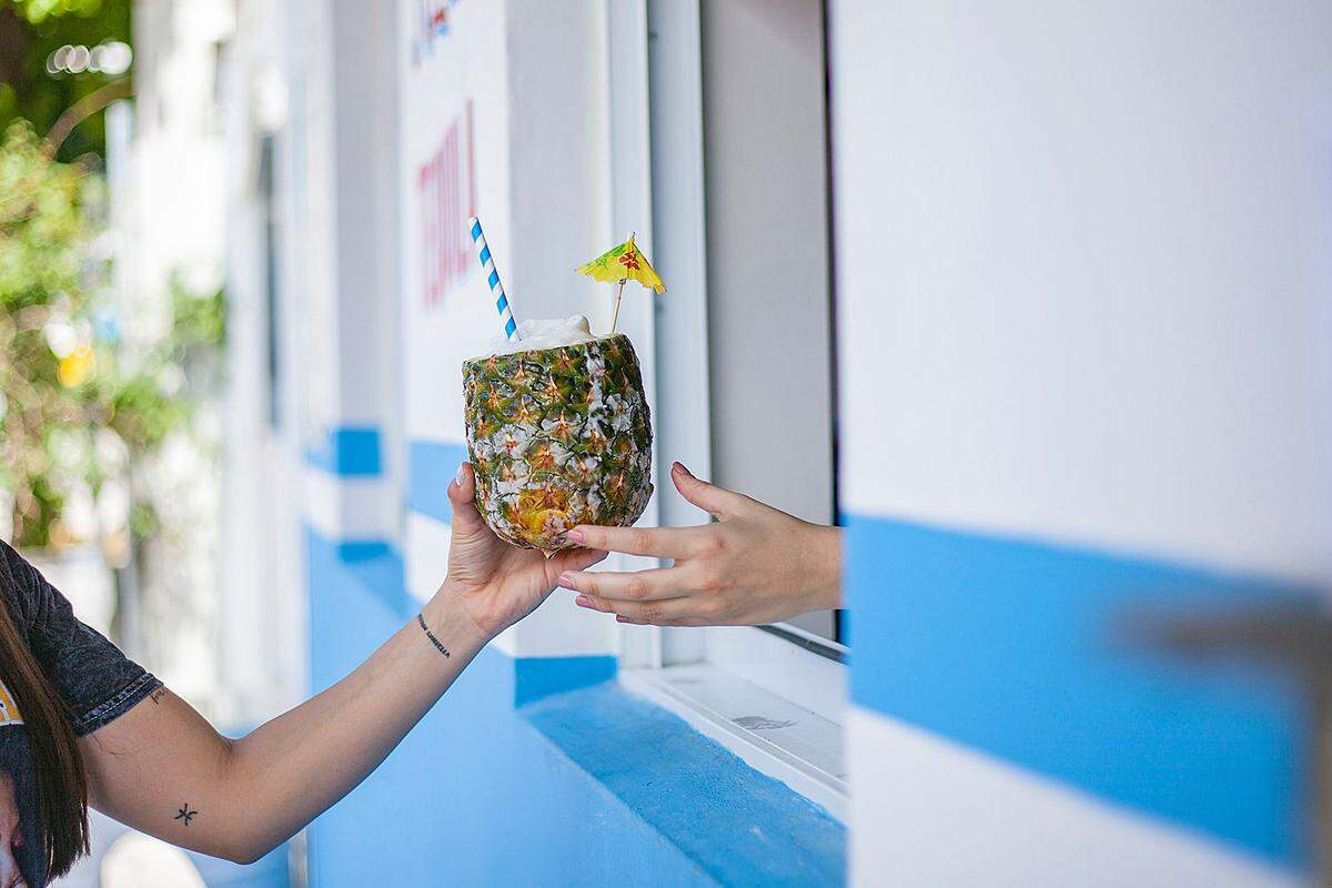 You can order margaritas right from the walk-up window at La Tiendita Taqueria in Wynwood.