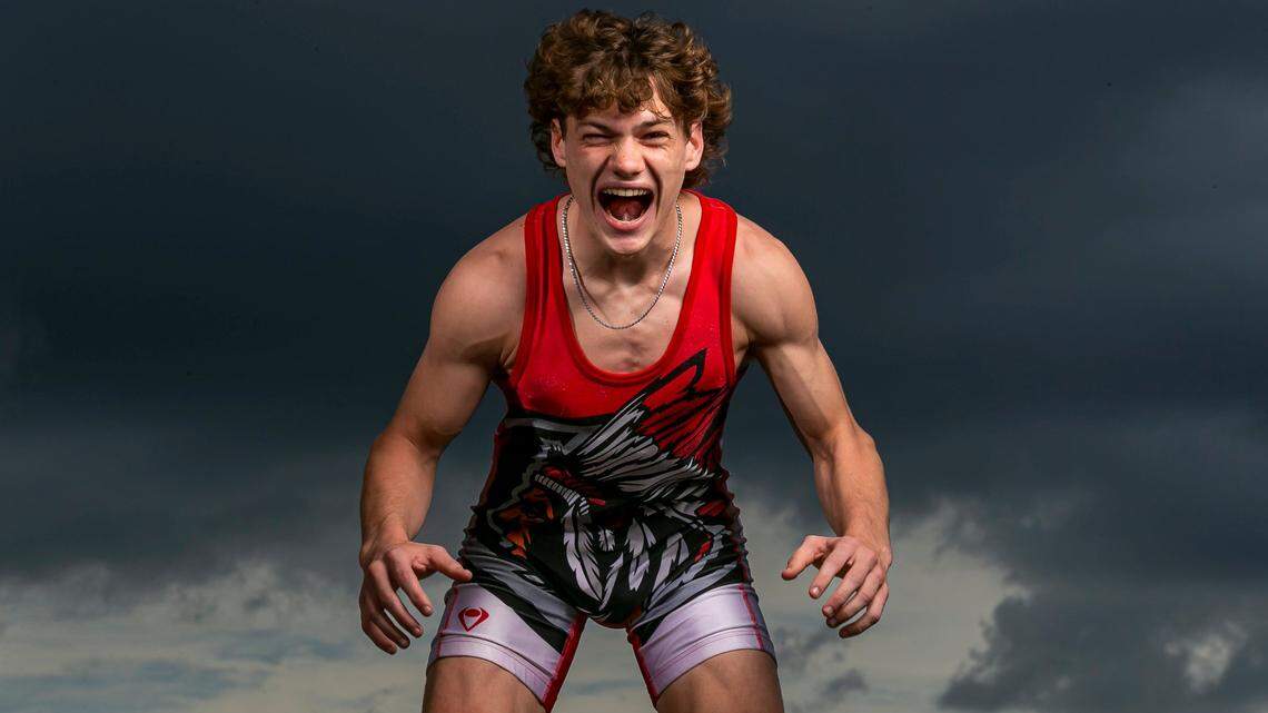 Cardinal Gibbons’ Yancey, Western’s Macias are Broward County’s Wrestlers of the Year