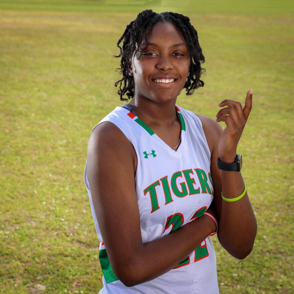 Gianna Corbitt, Blanche Ely