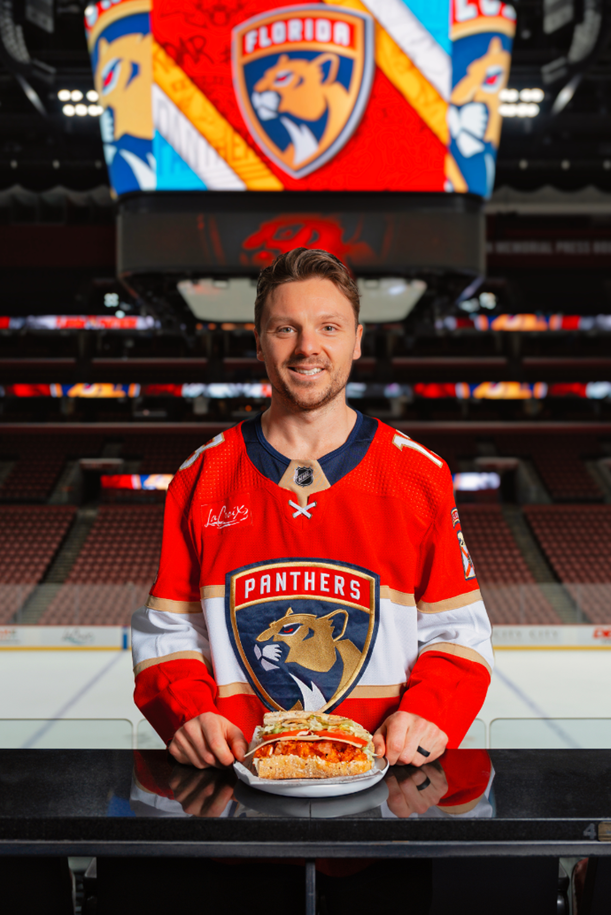 The Florida Panthers and Publix have teamed for a partnership that includes tailgating events at home games and the introduction of a Panthers Pub Sub.