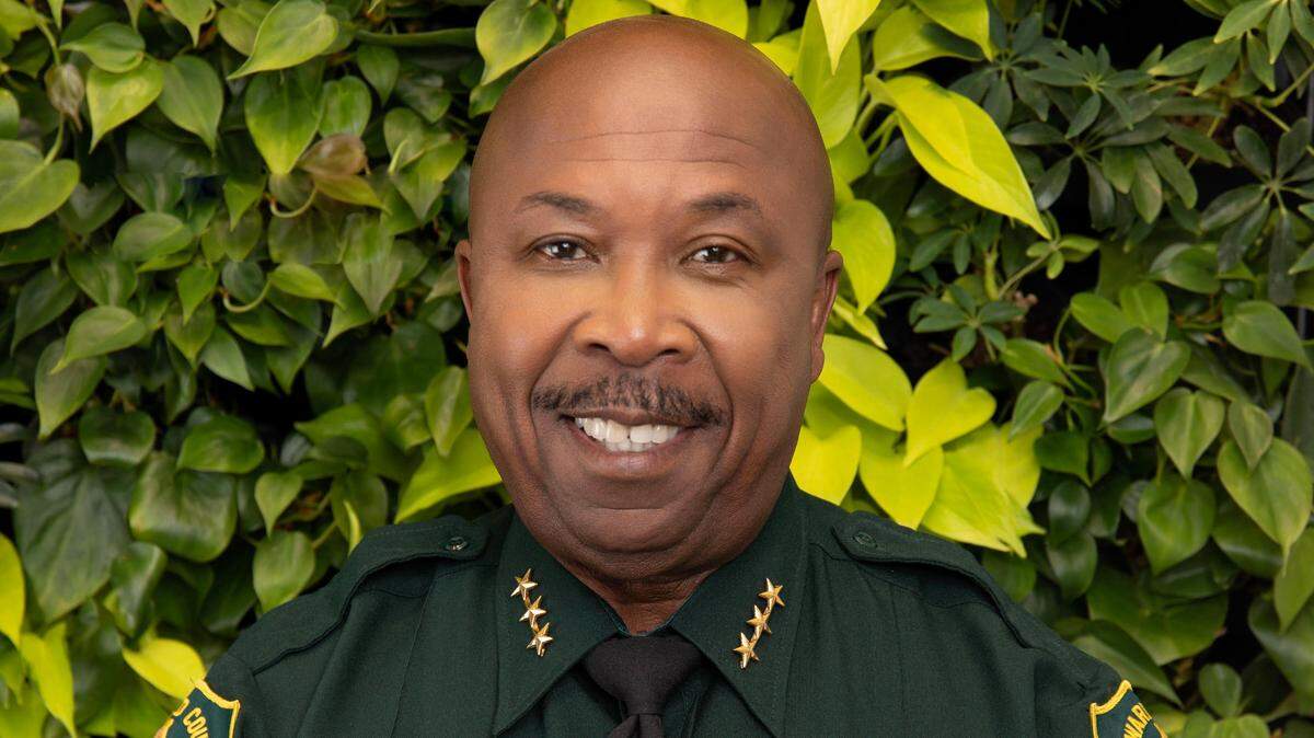 Broward Sheriff’s Deputies voted Tuesday to endorse retired Broward Sheriff’s Col. Al Pollock in the August Democratic primary for Broward Sheriff.