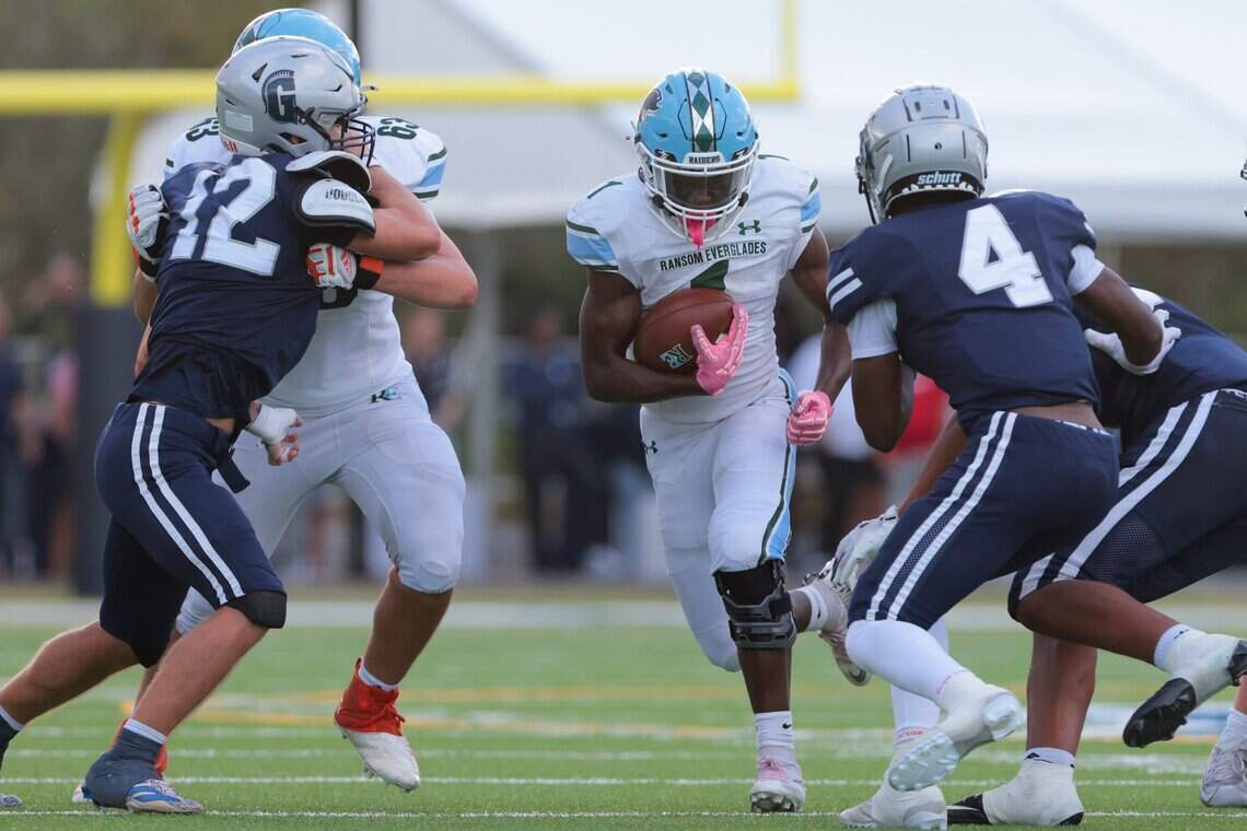 Ransom football tops rival Gulliver to advance in regionals | Miami Herald