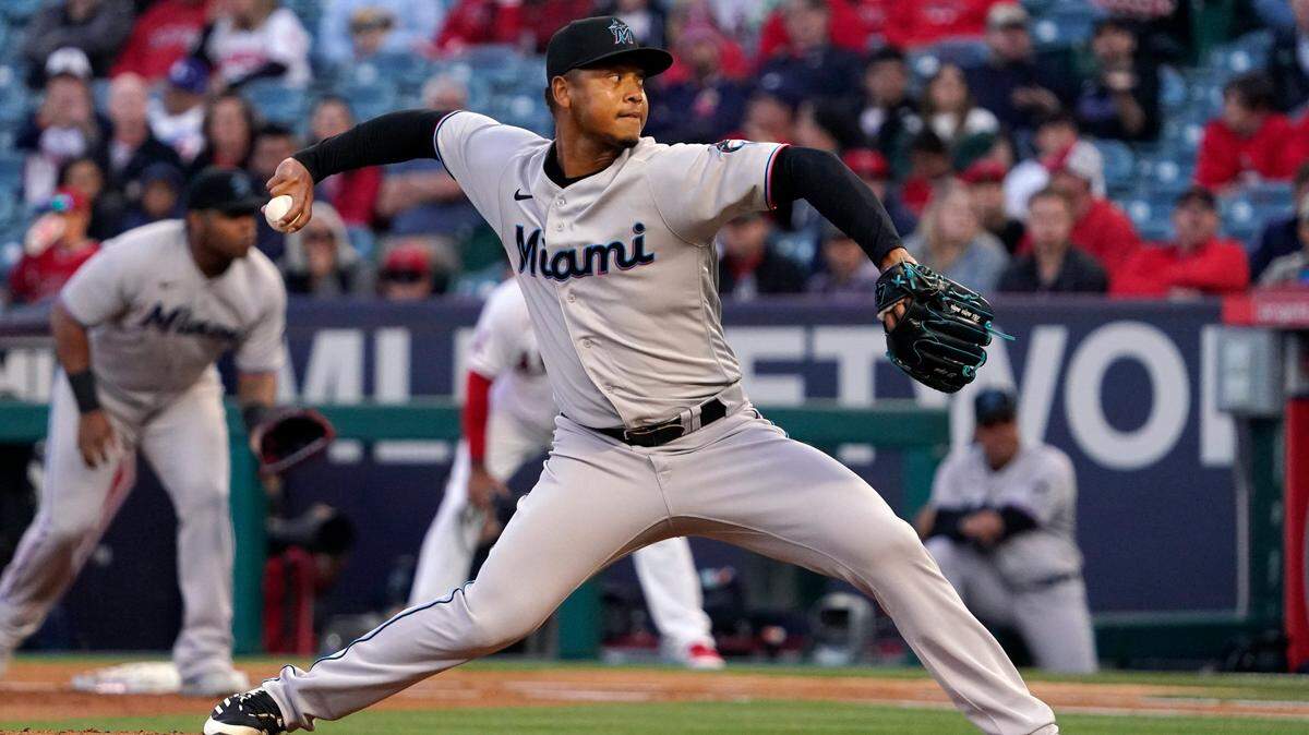 Miami Marlins starting pitcher Elieser Hernandez throws to the plate during the first inning of a baseball game against the Los Angeles Angels Monday, April 11, 2022, in Anaheim, Calif.