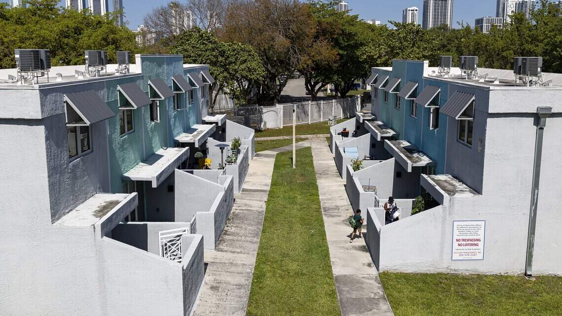 Miami community faces leaks, mold after botched $12M renovation: lawsuit