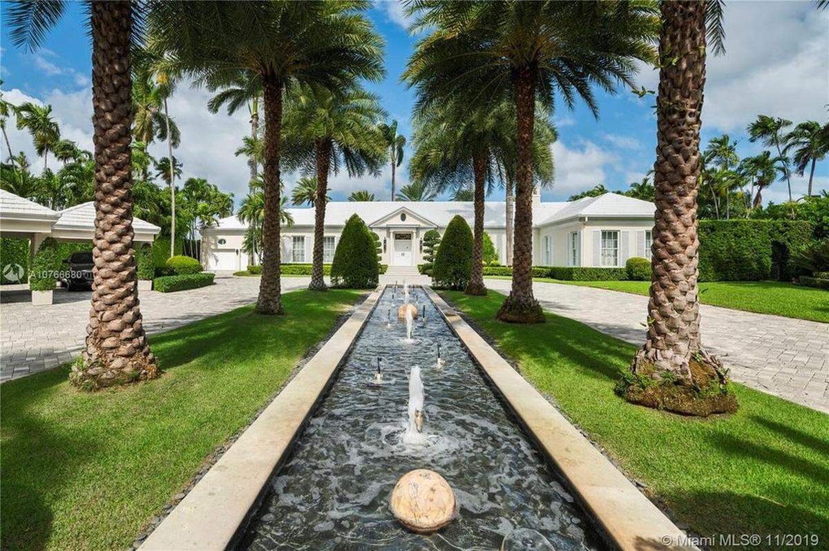 1525 N. View Dr.