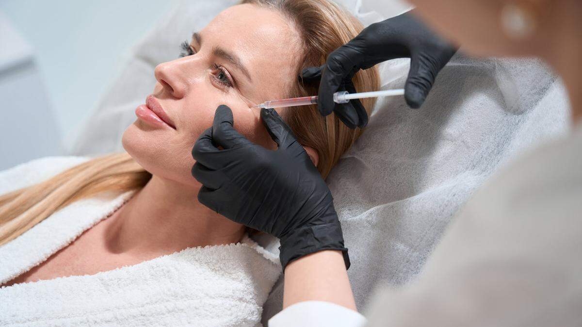 Fillers can be used to restore the face’s fullness as you age. 