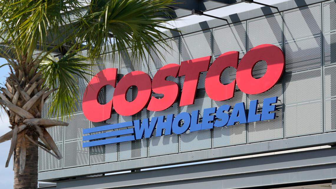 “Excuse me while I go gain 50 lbs,” one viewer joked.