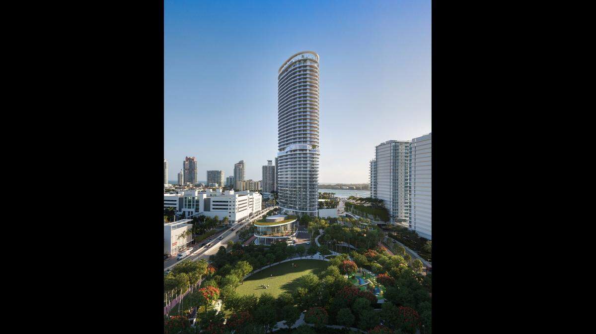 Architectural rendering of the Canopy Park at the Canopy Club, a public park that will be part of the luxury tower at 500-700 Alton Road, developed by Terra and Crescent Heights.