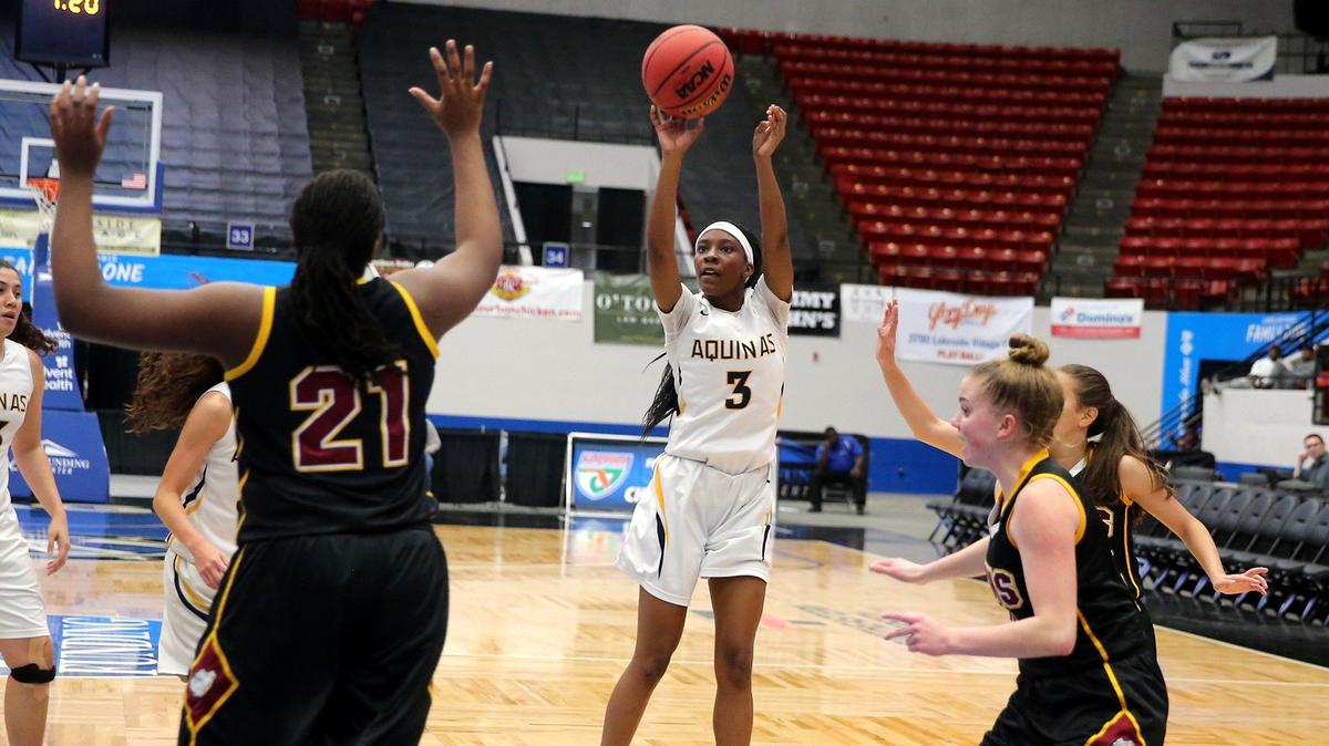 Saint Thomas Aquinas Samara Spencer (3) shoots from the outside as they play St Cloud in the 8A Semi-Finals Girl’s State Basketball Championships at the RP Funding Center in Lakeland, Florida, Friday, March, 1, 2019.