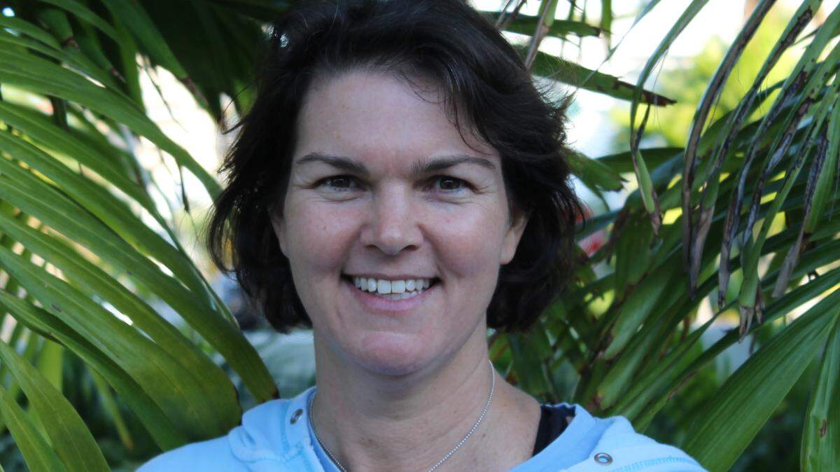 Jennifer Ohana, an English teacher at Hebrew Academy RASG, won the Eleanor Meyerhoff Katz z”l Teacher Initiative Award from the Center for the Advancement of Jewish Education. She will use the grant to implement a project-based learning initiative for eighth-grade students entitled, Renewable Resources to Renew Lives.