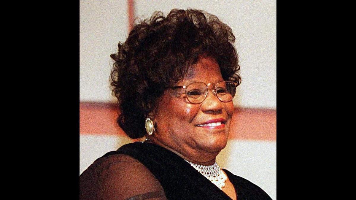 State representative Carrie Meek at a 1994 gala in Miami where she welcomed Haiti’s then-president Jean Bertrand Aristide.