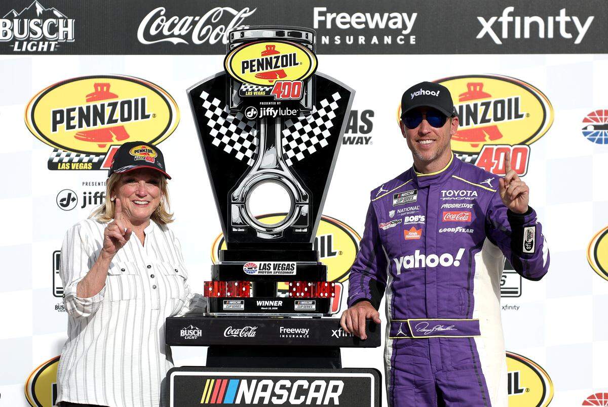 denny hamlin mom nascar win pennzoil 400