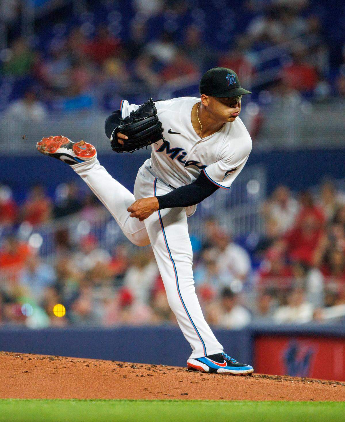 Miami Marlins starting pitcher Jesus Luzardo (44) pitches during the second inning of the baseball game against the St. Louis Cardinals at LoanDepot Park on Tuesday, April 19, 2022 in Miami, Florida.