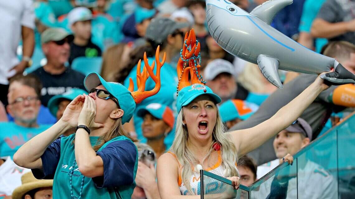 Hard Rock Stadium to allow 13,000 fans for Miami Dolphins and Hurricanes home openers