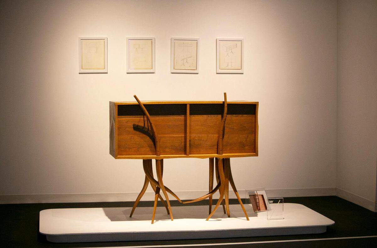 Wendell Castle chest at Design Miami/
