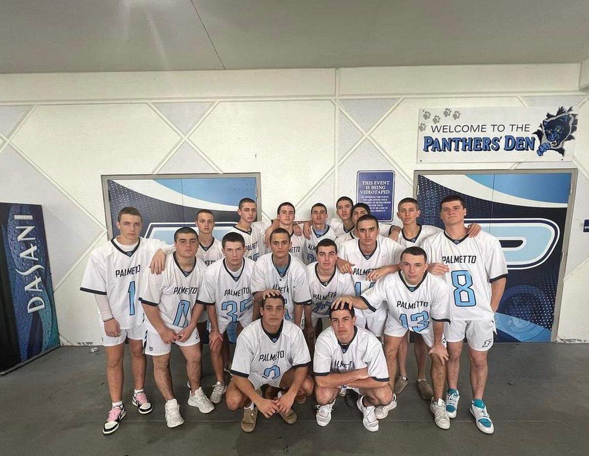 Palmetto boys’ lacrosse players shaved their heads before the season in a show of solidarity for ailing teammate Luke Funcia.