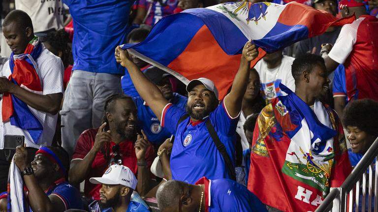 Haiti routs New Zealand (and Tim Payne) 4-0 to delight crowd in World Cup tuneup