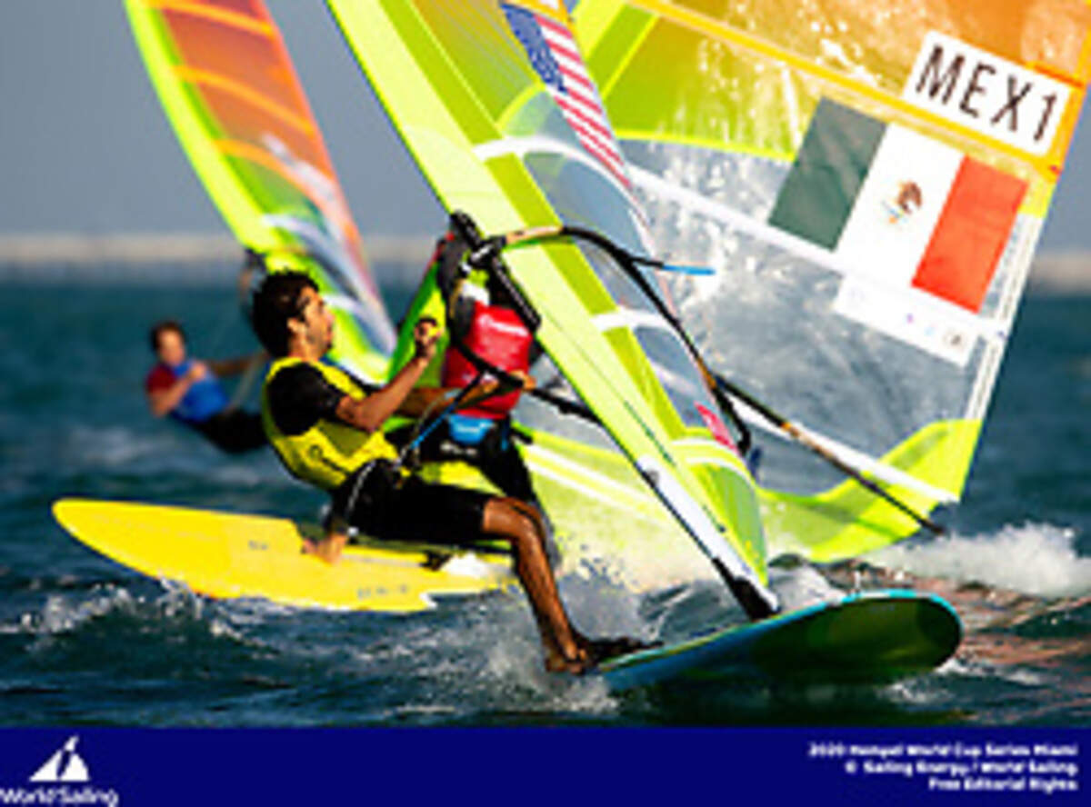 Pedro Pascual leads the men’s RS:X boardsailing class at Hempel World Cup Series Miami.