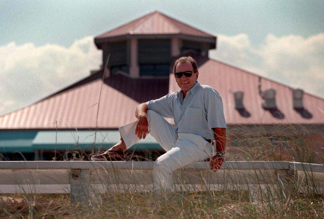 Jack Penrod outside his restaurant on South Beach on May 3, 1999.