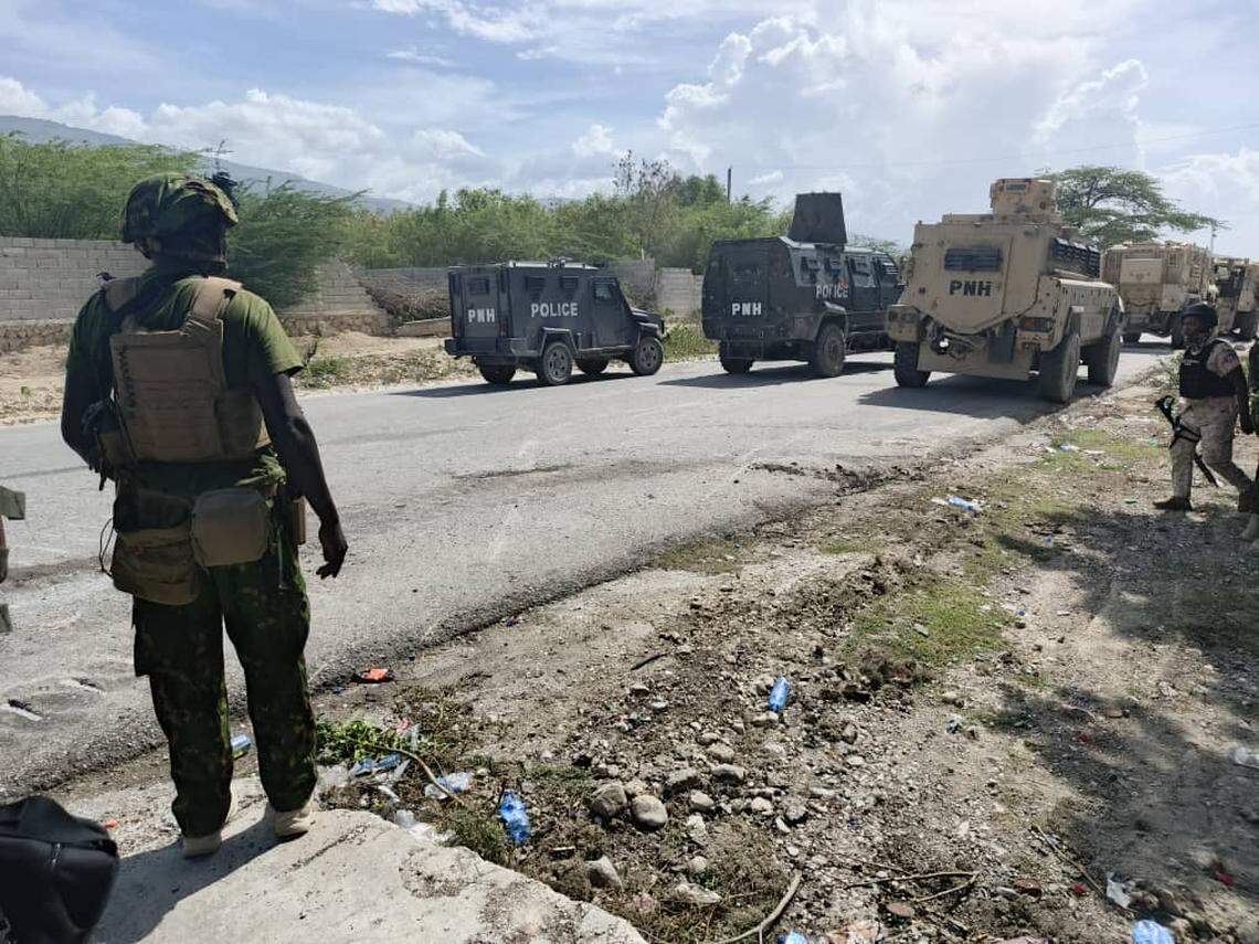 Kenyan and Haitian police in Ganthier after launching a joint operation in July 2024 after an armed attack on the community by the 400 Mawozo gang.