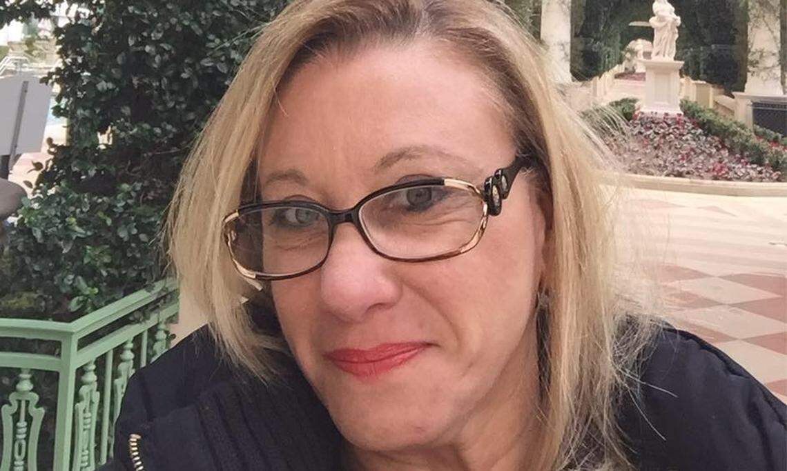 Rosemany Giacomeli Soares, wife of Odebrecht executive Luiz Eduardo da Rocha Soares, was given power of attorney over an offshore company found in the leak of documents related to the construction conglomerate’s corrupt practices.