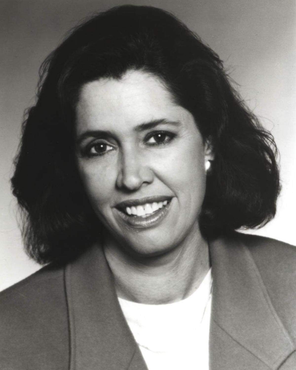 Connie Hicks, anchor of Channel 7 news, in 2001.