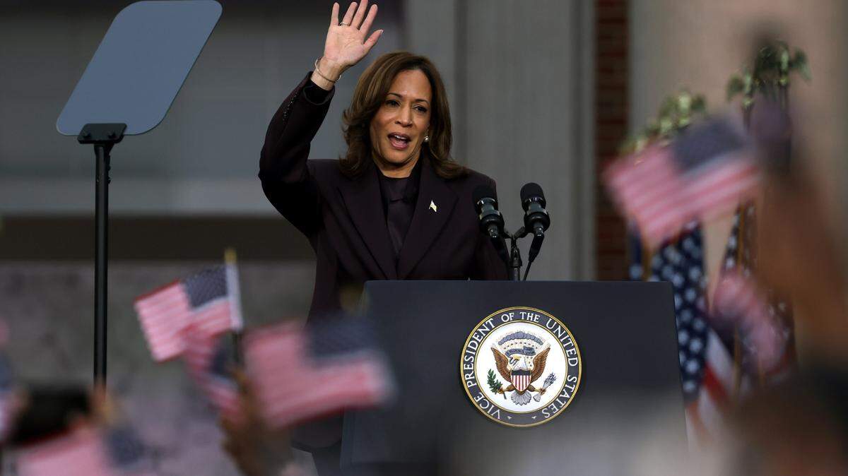 WASHINGTON, DC - NOVEMBER 06: Democratic presidential nominee, U.S. Vice President Kamala Harris departs the stage after conceding the election, at Howard University on November 06, 2024 in Washington, DC. After a contentious campaign focused on key battleground states, the Republican presidential nominee, former U.S. President Donald Trump was projected to secure the majority of electoral votes, giving him a second term as U.S. President. Republicans also secured control of the Senate for the first time in four years. (Photo by Justin Sullivan/Getty Images)