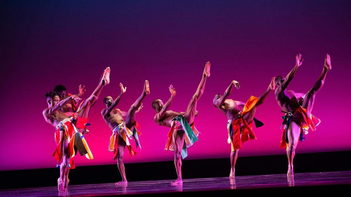 Peter London Dance Company performs various works in “Heart of the Garden” on Sunday, May 26 in a free performance in Miami Beach Botanical Garden.