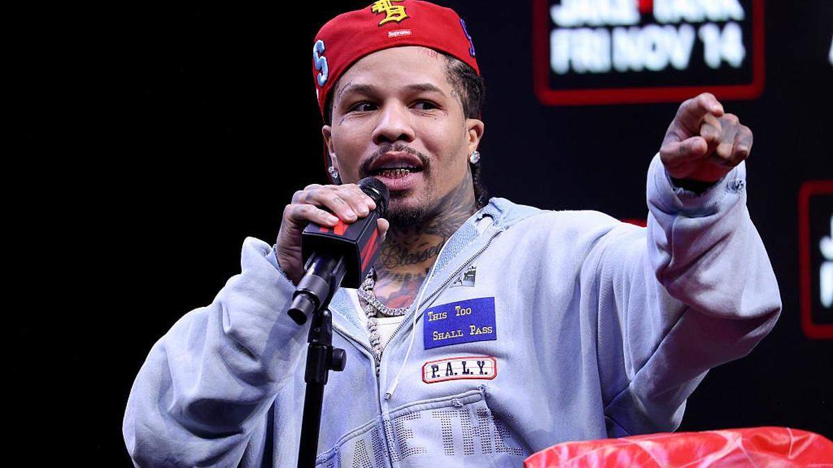 MIAMI, FLORIDA - SEPTEMBER 23: Gervonta "Tank" Davis speaks at news conference about his exhibition match with Jake Paul scheduled for November 14 at Kaseya Center on September 23, 2025 in Miami, Florida. (Photo by Leonardo Fernandez/Getty Images)