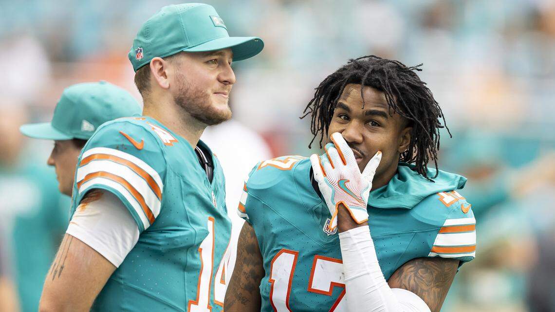 Kelly: Trading Jaylen Waddle was the right thing for a rebuilding Dolphins franchise | Opinion