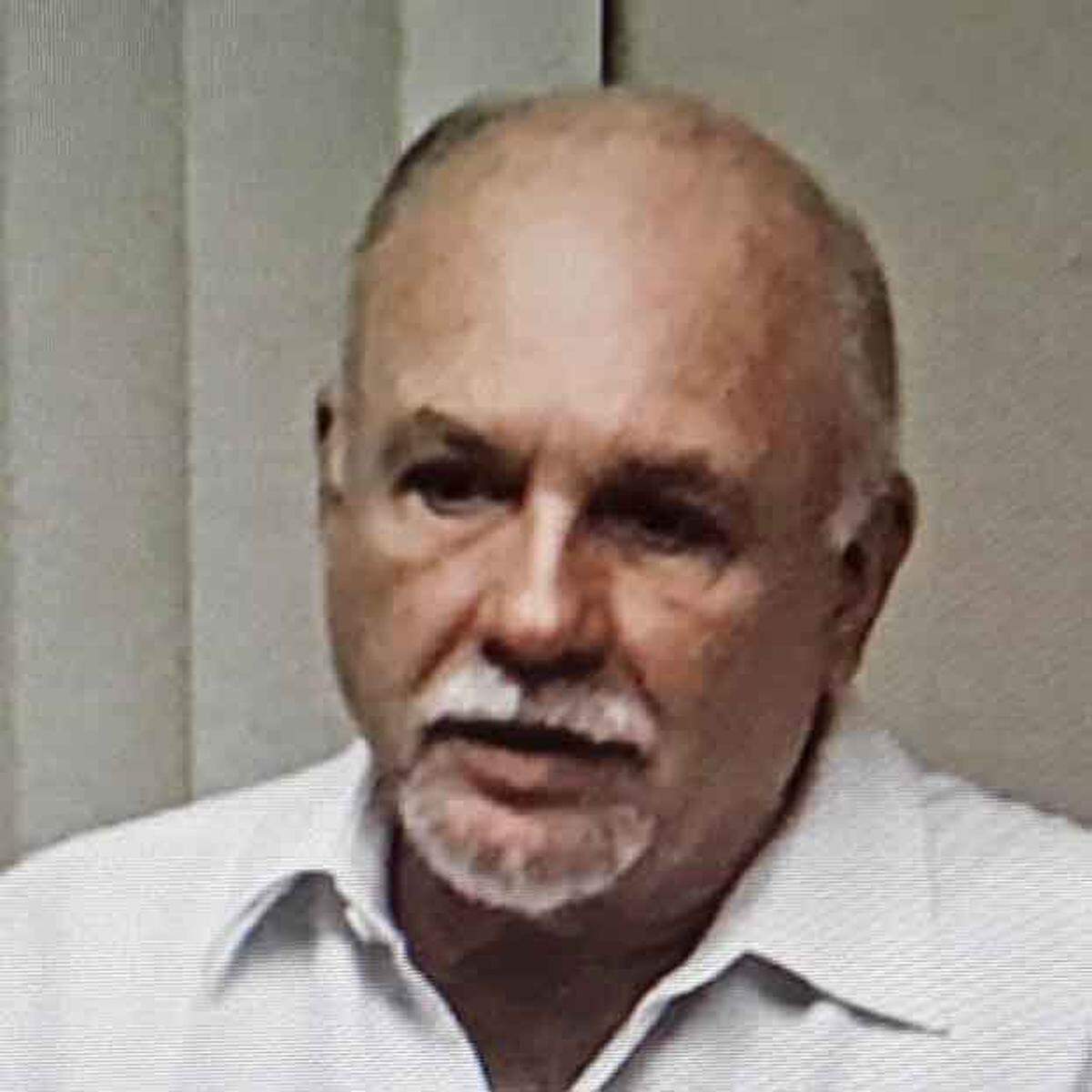 Eduardo Macaya