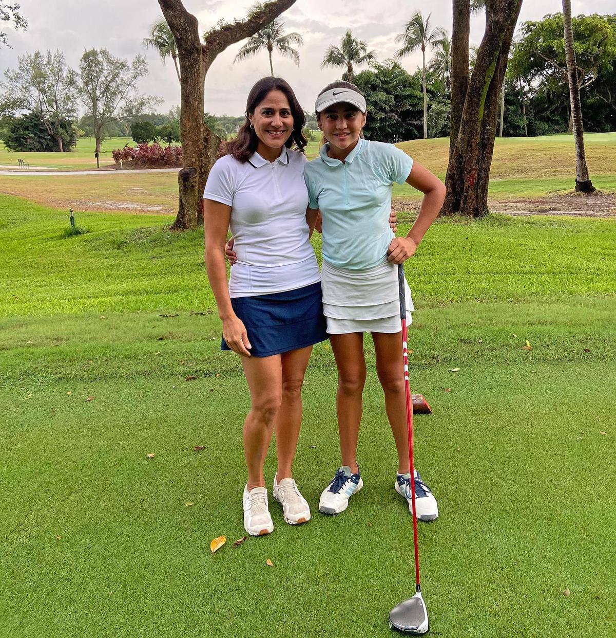 Fernanda Carrion with her mother, Maria Bonelli.