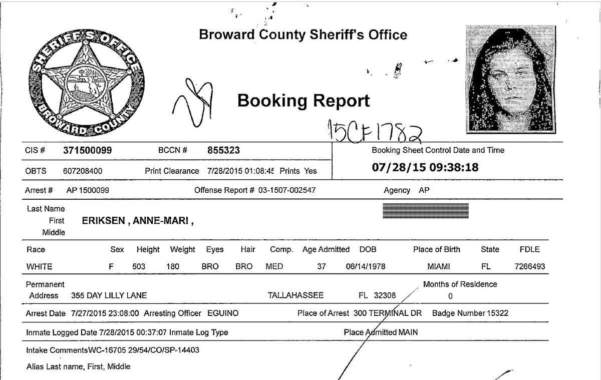 Documentos judiciales muestran que Anne-Mari Eriksen, madre de Phoenix Ikner, fue arrestada en 2015 y acusada de secuestrarlo y llevárselo a Noruega.